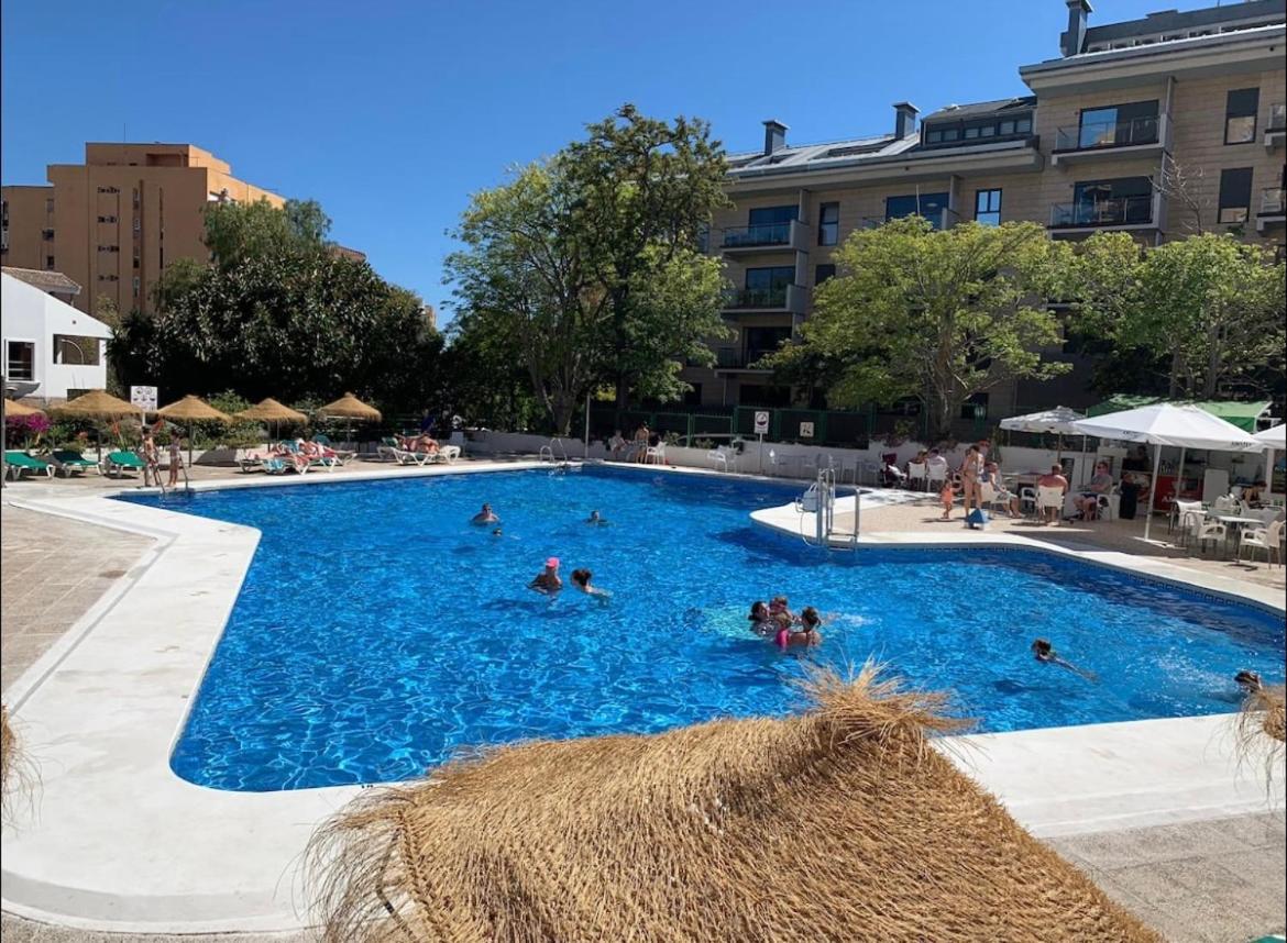 Piso Centrico En Calle Luis Vives 1, Benalmádena Exteriér fotografie